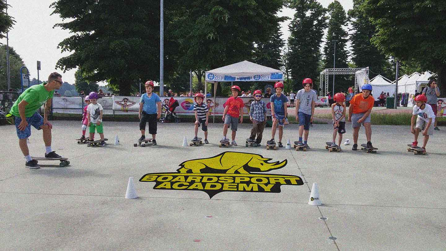 Scuola-skate-BoardRiding